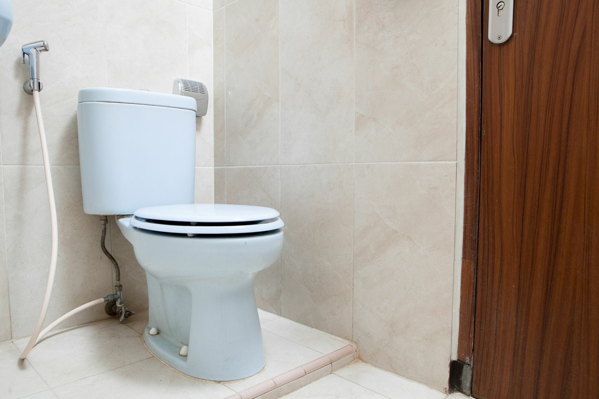 Reddoorz Plus Near Riau Street Bandung Ngoại thất bức ảnh